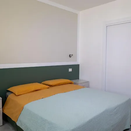 La Casa Sul Naviglio Di Debora Apartment Milan Exterior photo